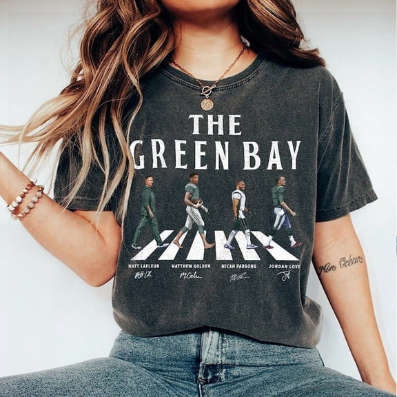 The Green Bay Abbey Road Football Graphic Tee Vintage Style Unisex T-Shirt