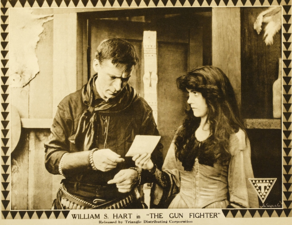The Gun Fighter Canvas Art - (28 x 22)