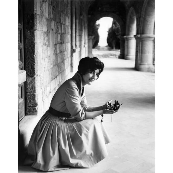 The Guns Of Navarone Irene Papas On Location 1961 Photo Print (16 x 20)