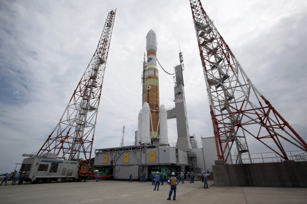 The H-IIB rocket on the launch pad at Tanegashima Space Center in Japan Canvas Art - Stocktrek Images (34 x 23)
