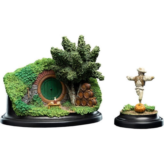 The Hobbit 15 Gardens Smial Hobbit Hole Statue