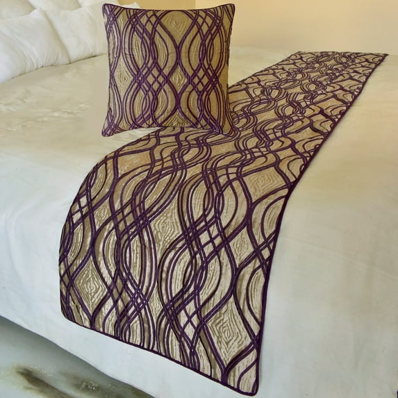 The HomeCentric King / Queen / Twin Plum Designer Twin 53"x18" Bed Runner With 2 Pillow Cover, Quilted Bed Scarf on Jacquard fabric - Plum Swirls