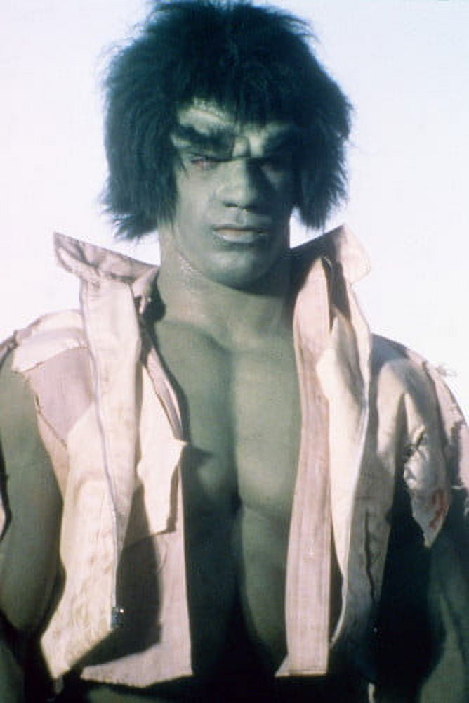 The Incredible Hulk Lou Ferrigno 24x36 Poster torn shirt - Walmart.com
