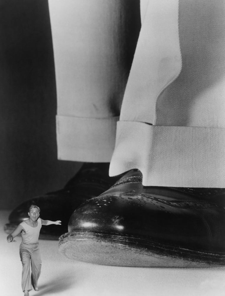 The Incredible Shrinking Man Canvas Art - (16 x 20)