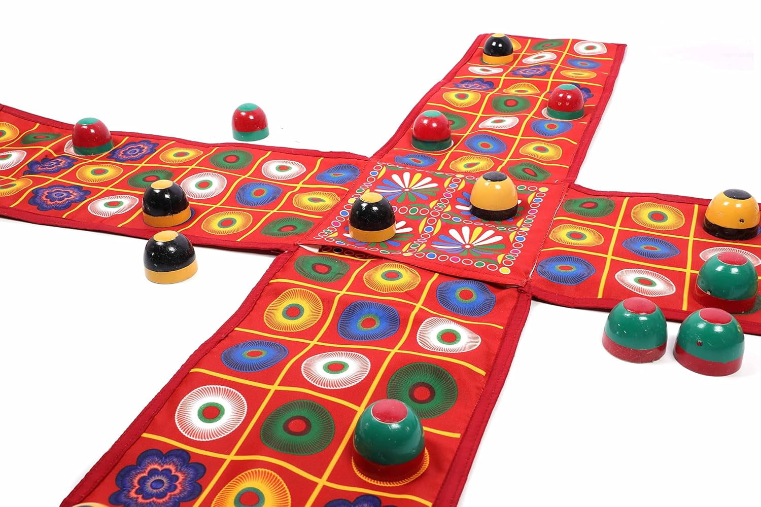 Jeu De Société De Stratégie De Plateau Ludo Illustration De Jeu De Dés Pachisi | Vecteur Premium