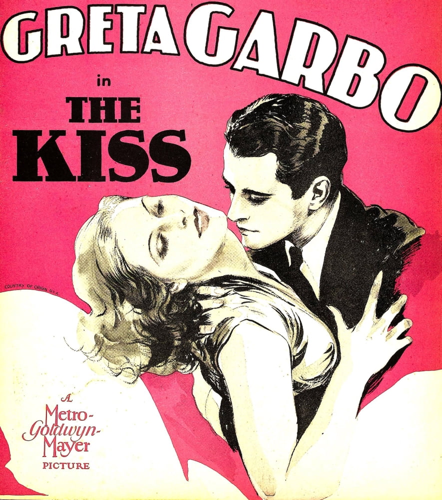 The Kiss Canvas Art - (11 x 17)