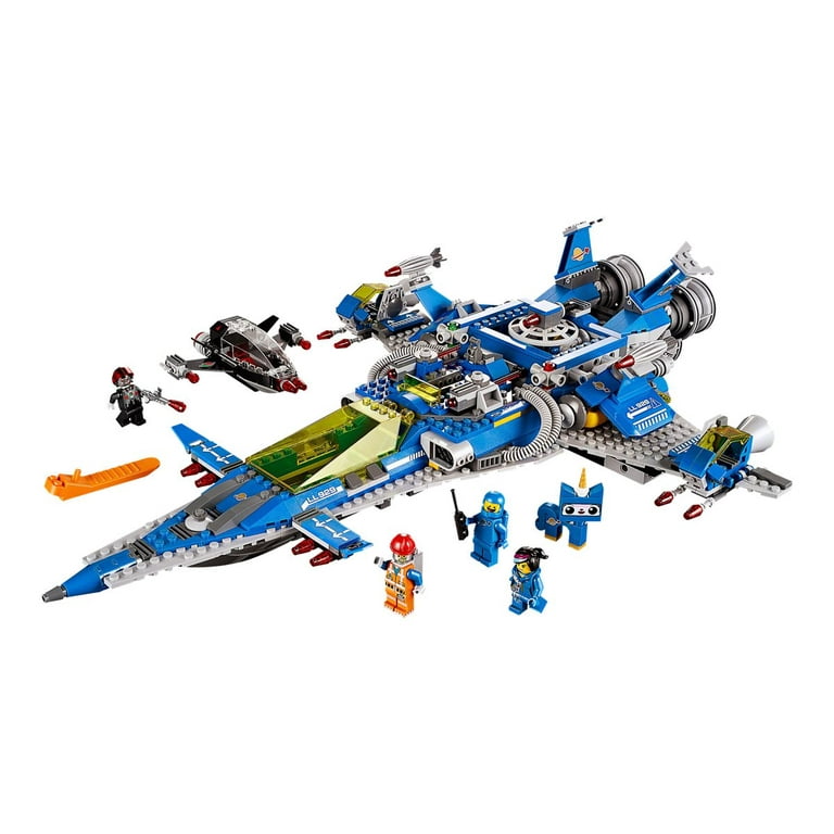 70816 Benny's Spaceship, Spaceship