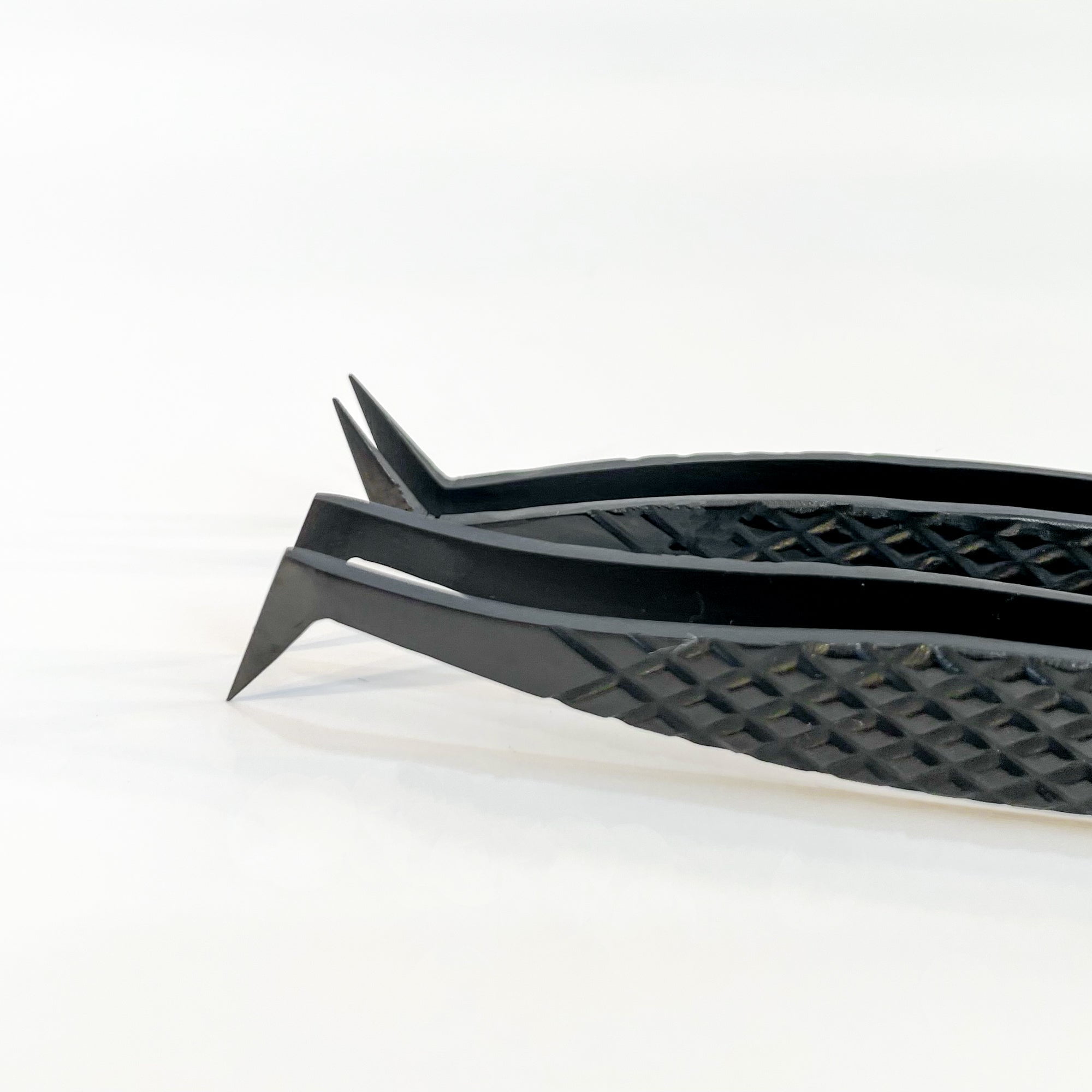 The Lash-Night Show Eyelash Extension Tweezers