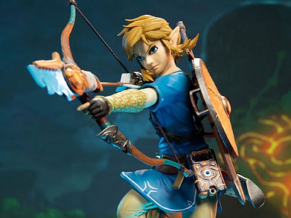The Legend of Zelda Breath of the Wild Link Statue Collector's Edition