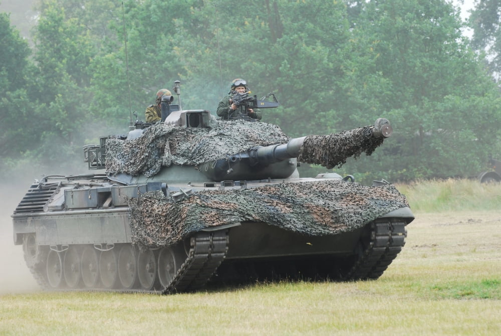 The Leopard 1A5 main battle tank Canvas Art - Luc De JaegerStocktrek Images (17 x 12)