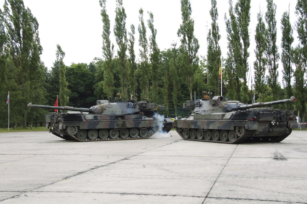 The Leopard 1A5 of the Belgian Army in action Canvas Art - Luc De JaegerStocktrek Images (34 x 23)