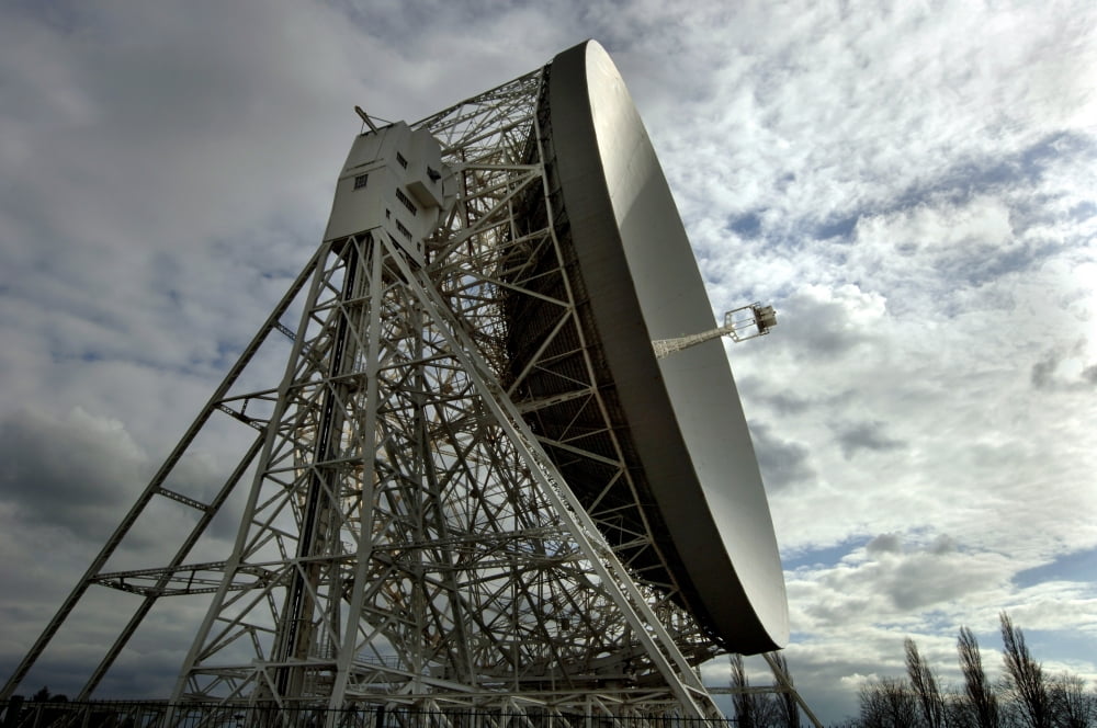 The Lovell Telescope at Jodrell Bank Observatory in Cheshire England Canvas Art - Mark StevensonStocktrek Images (18 x 12)