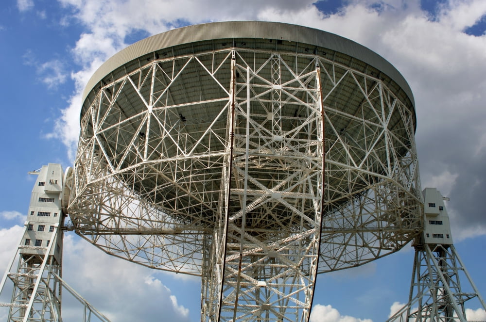 The Lovell Telescope at Jodrell Bank Observatory in Cheshire England Canvas Art - Mark StevensonStocktrek Images (18 x 12)