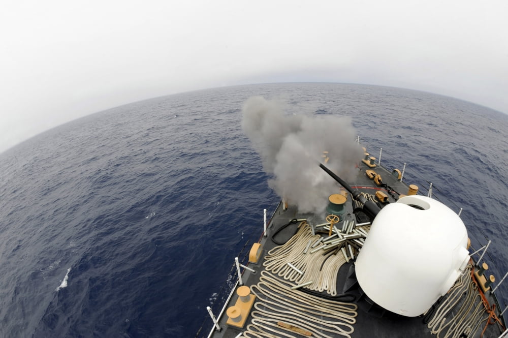 The MK-75 76mm cannon aboard United States Coast Guard Cutter Legare Canvas Art - Stocktrek Images (34 x 23)