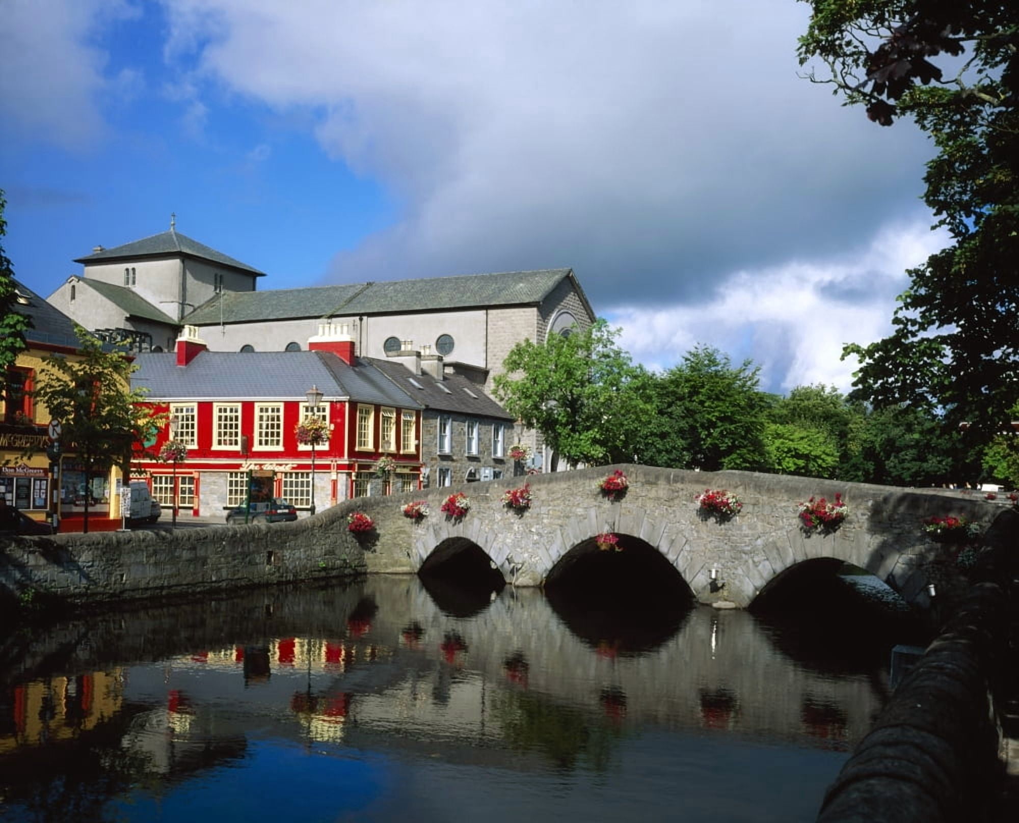 The Mall Westport Co Mayo Ireland Canvas Art - The Irish Image Collection Design Pics (16 x 13)