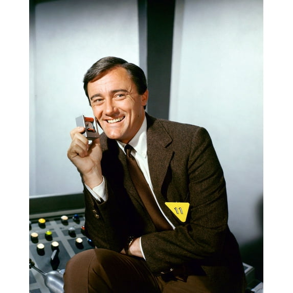 The Man From U.N.C.L.E. Featuring Robert Vaughn 24X36 Classic Hollywood Poster