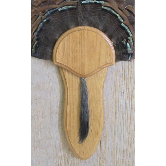 The Medium Oak Turkey Mounting Kit with Long Beard Plate