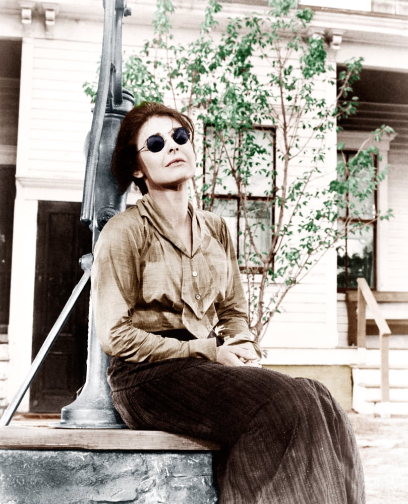 The Miracle Worker Canvas Art - (16 x 20)
