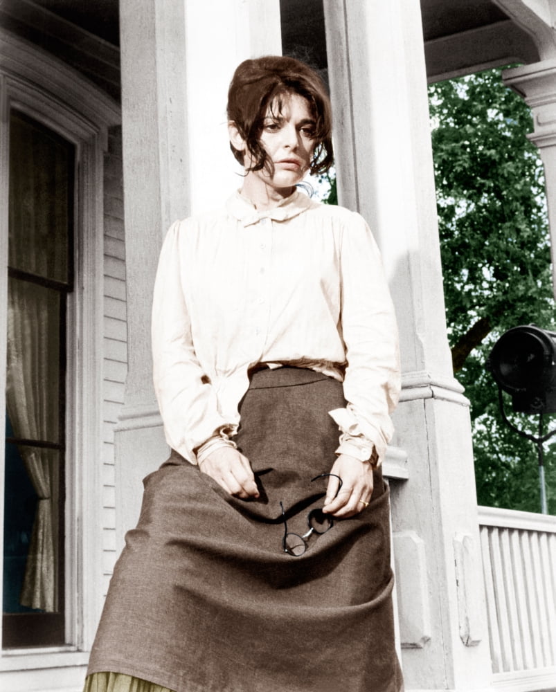 The Miracle Worker Canvas Art - (16 x 20)