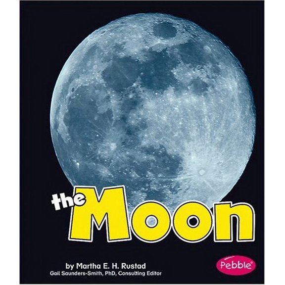 Pre-Owned The Moon (Out in Space): Revised Edition Paperback