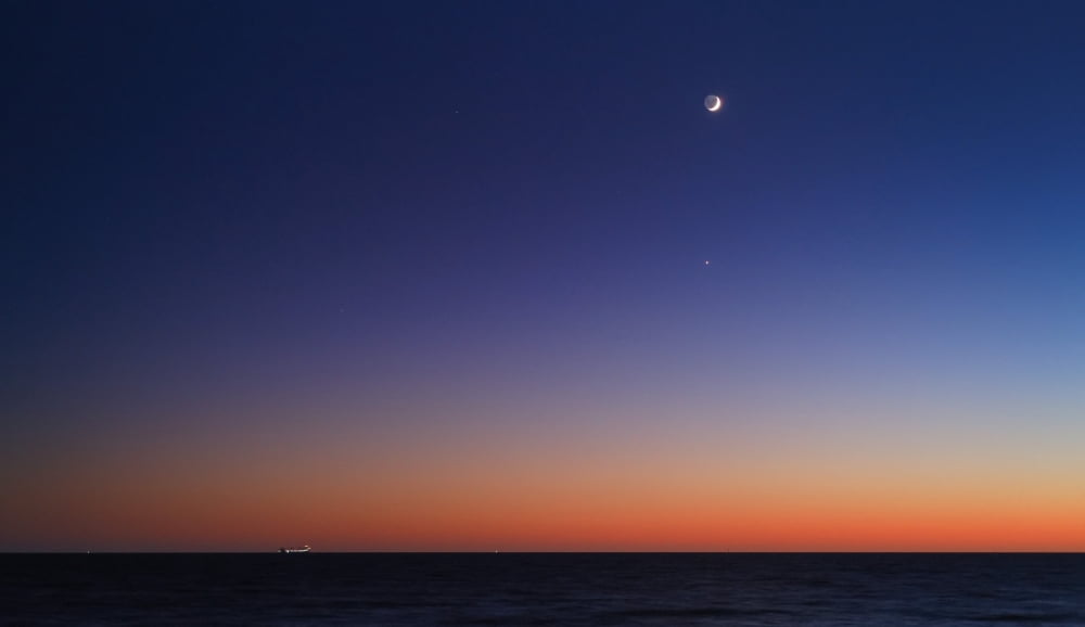 The Moon Venus and Regulus in conjunction over Buenos Aires Canvas Art - Luis ArgerichStocktrek Images (37 x 21)