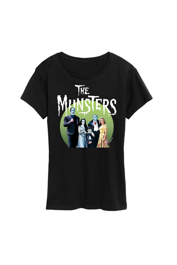 - The Munsters Group Photo - Women's Short Sleeve Graphic Tee