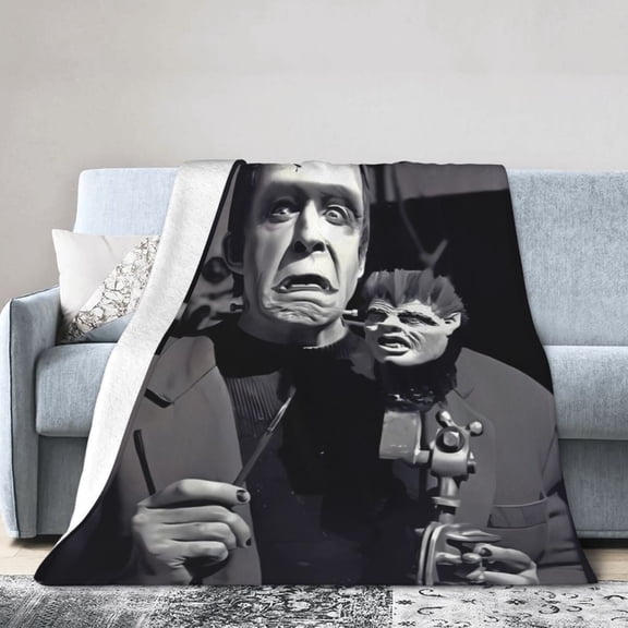 The Munsters Throw Blanket, All Season Decorative Soft Cozy Fleece Blankets, Room Decor For Bed Chair Car Sofa Couch Bedroom