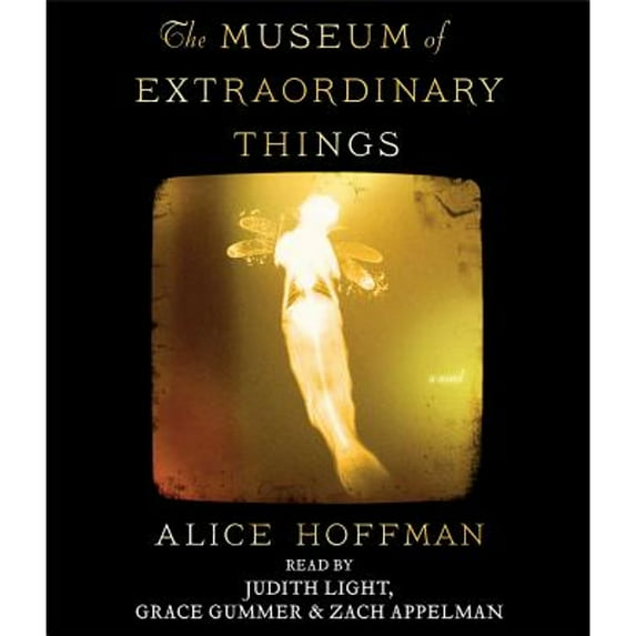 Pre-Owned The Museum of Extraordinary Things: A Novel, 9781442367616, 144236761X, Paperback, Unabridged edition