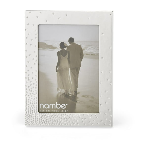 The New DAZZLE modern design 5x7 frame by Nambe - 5x7