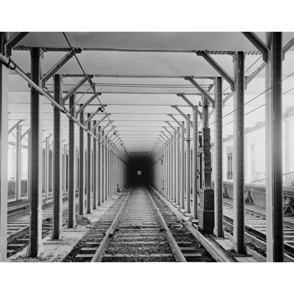 The New York City Subway Tracks At A Station With A Dark Tunnel In The Distance. 1904 Lc-D4-17296 History