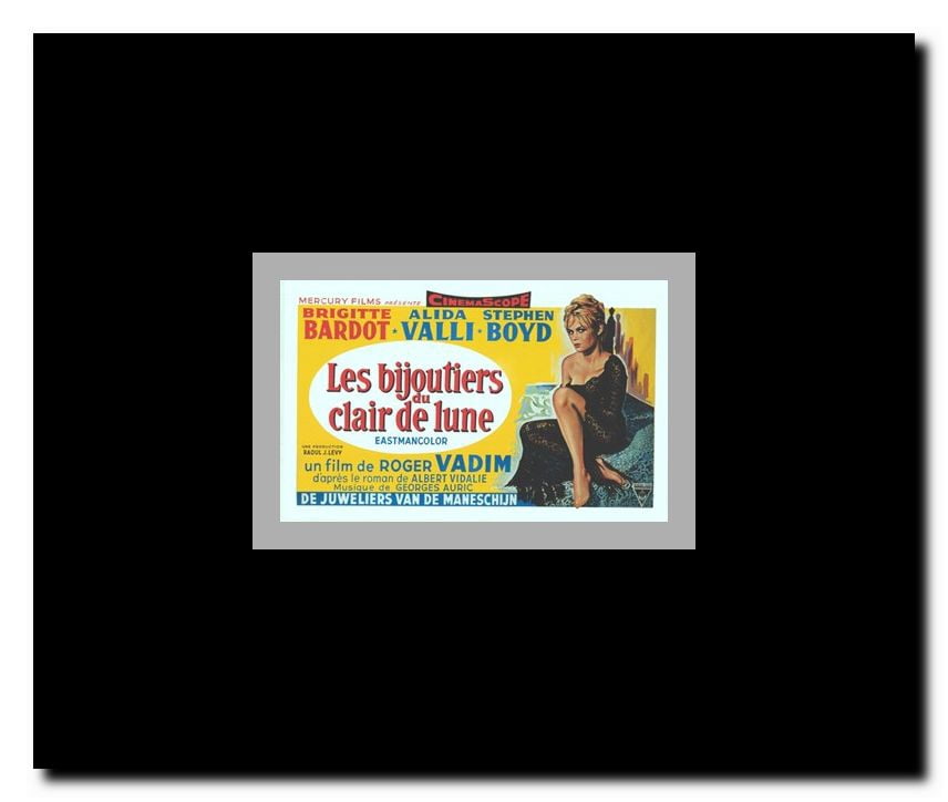 The Night Heaven Fell Framed Movie Poster