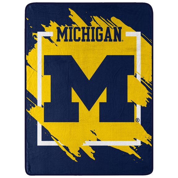 The Northwest Group  Michigan Wolverines 46" x 60" Dimensional Micro Raschel Plush Throw Blanket