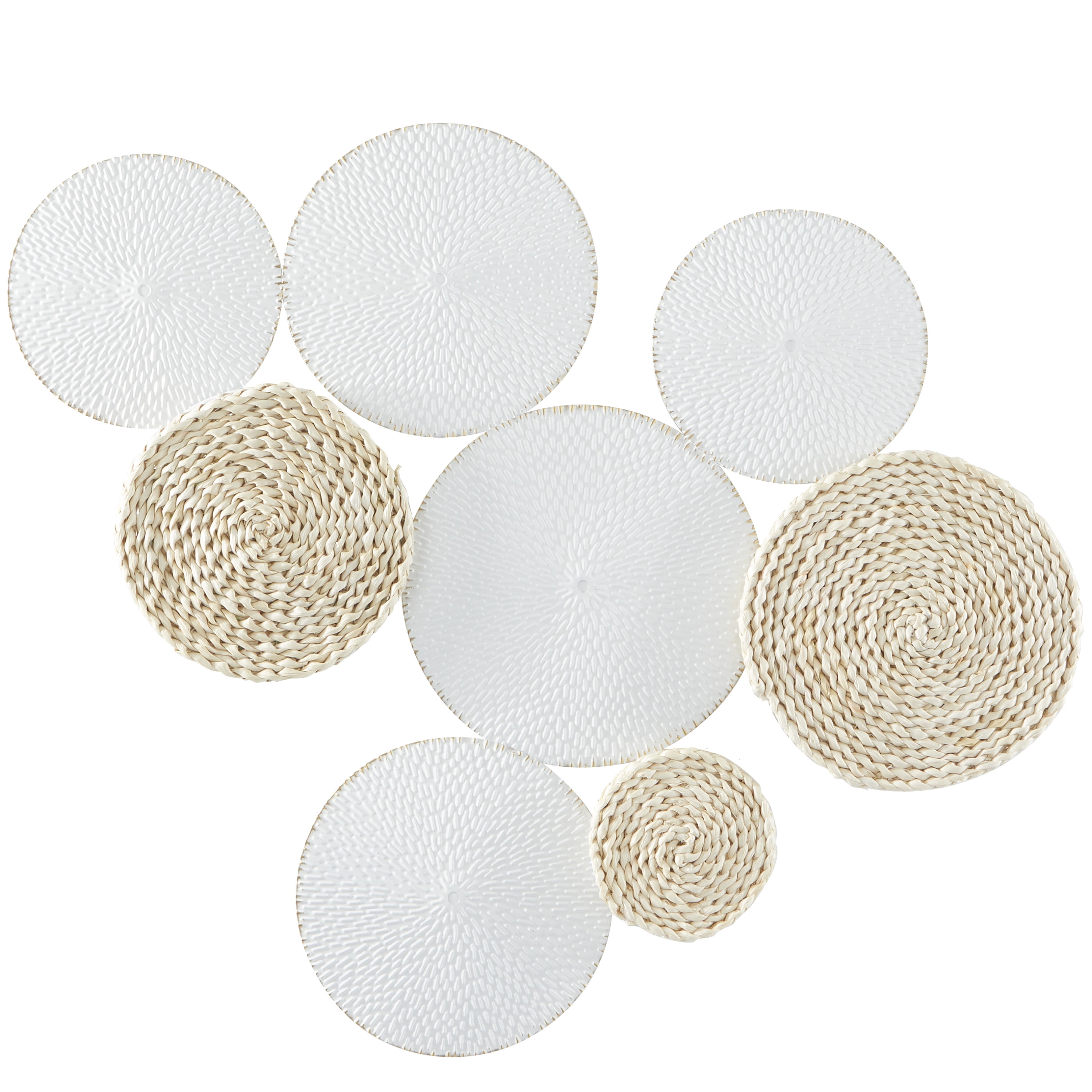 DecMode White Metal Rope Design Plate Wall Decor with Textured Pattern