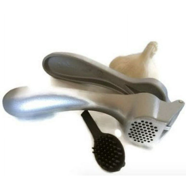 The Pampered Chef New Improved Garlic Press