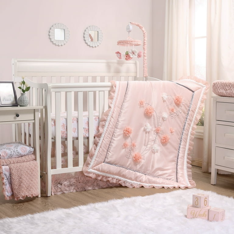 Baby girl crib hot sale quilt