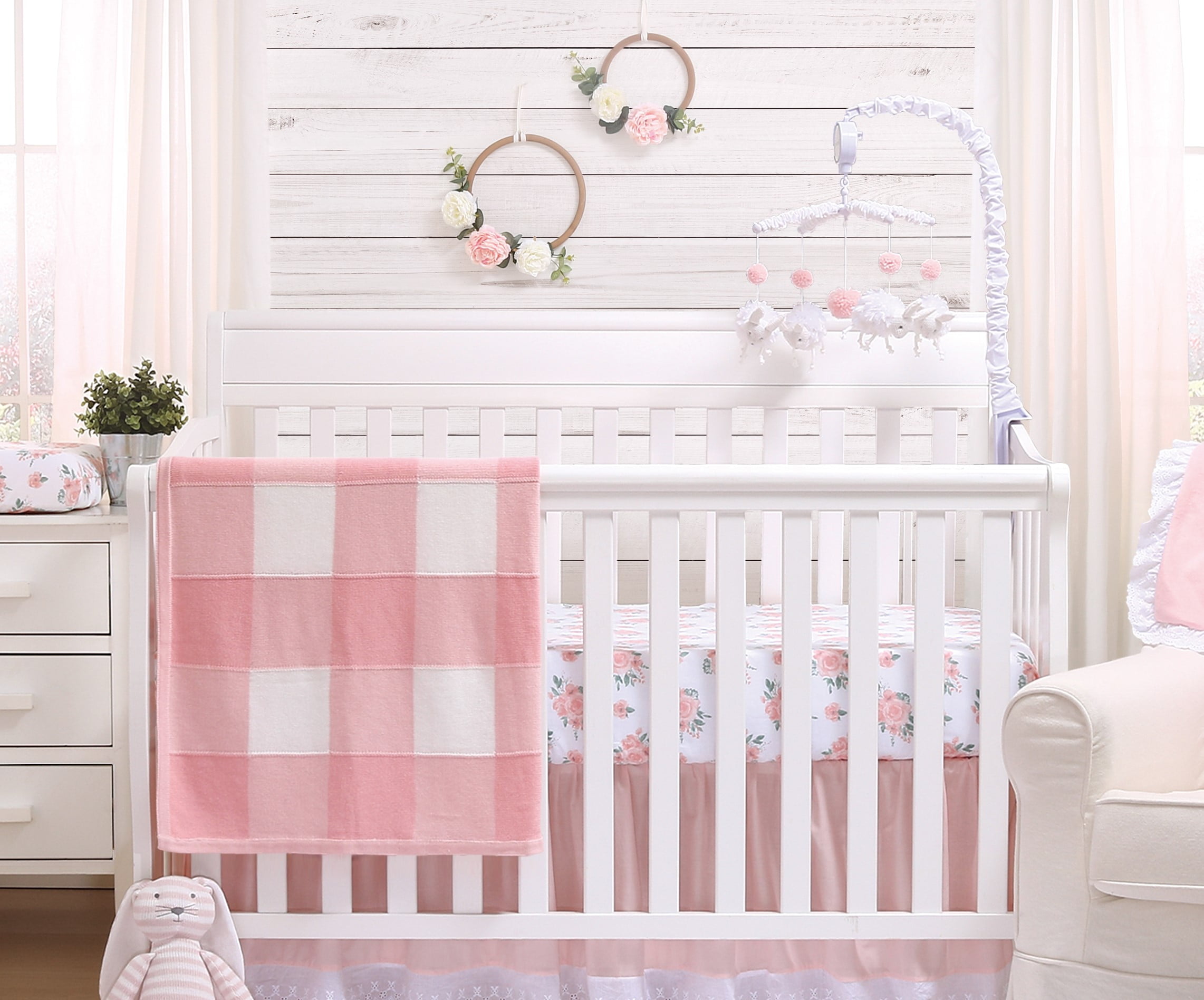 Eyelet crib bedding hotsell