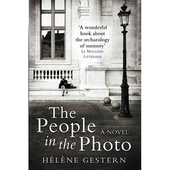 Pre-Owned The People in the Photo : A Novel (Paperback) 9781908313546