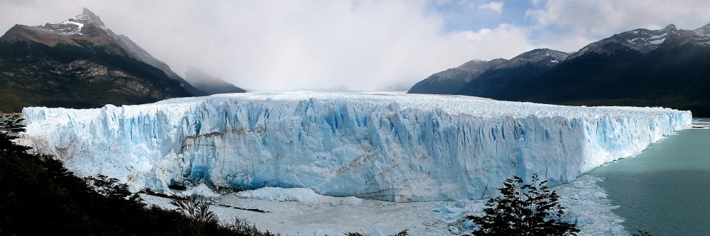 The Perito Moreno Glacier in Los Glaciares National Park Argentina Canvas Art - Luis ArgerichStocktrek Images (25 x 8)