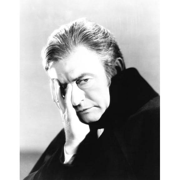 The Phantom Of The Opera Claude Rains 1943 Photo Print (16 x 20)