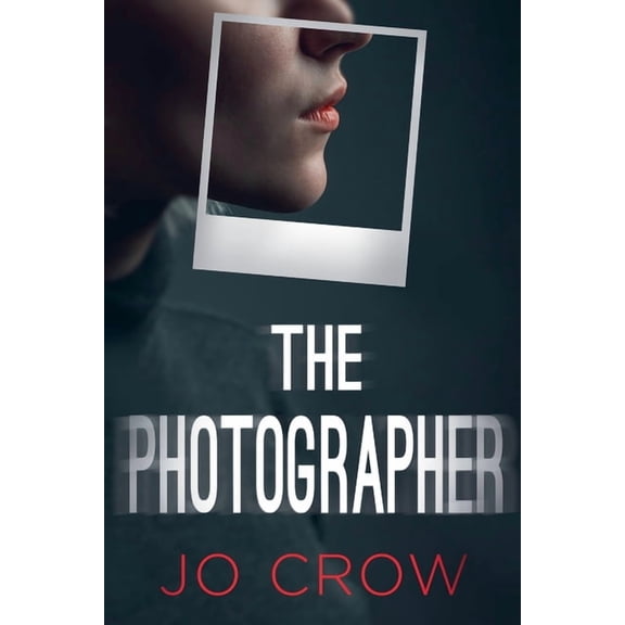 The Photographer, (Paperback)