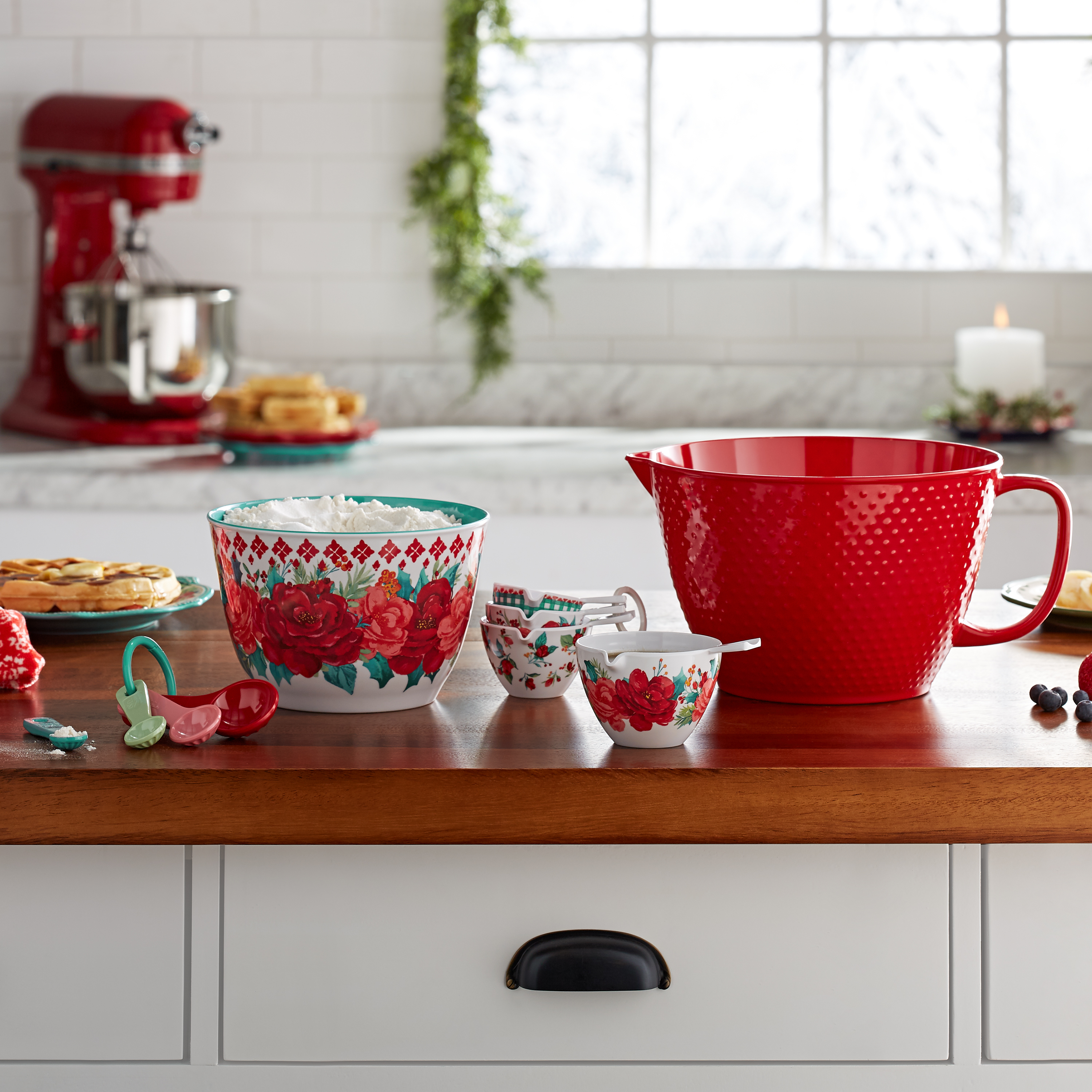 The Pioneer Woman 10-Piece Melamine Batter Bowl Set, Holiday Floral Red - image 1 of 16