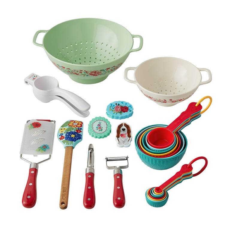 https://i5.walmartimages.com/seo/The-Pioneer-Woman-25-Piece-Kitchen-Set-with-Colanders-Measuring-Cups-Grater-Citrus-Press-Spatula-and-Clips_5e28b0bf-278d-4707-bf78-9f289d46dbba.1c56eb7077a021a1de468b880405e6d8.jpeg?odnHeight=768&odnWidth=768&odnBg=FFFFFF