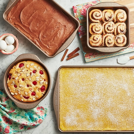 The Pioneer Woman 4-Piece Nonstick Metal Bakeware Bundle, 9” Round, 9x13, 8” Square, and Large Cookie Sheet