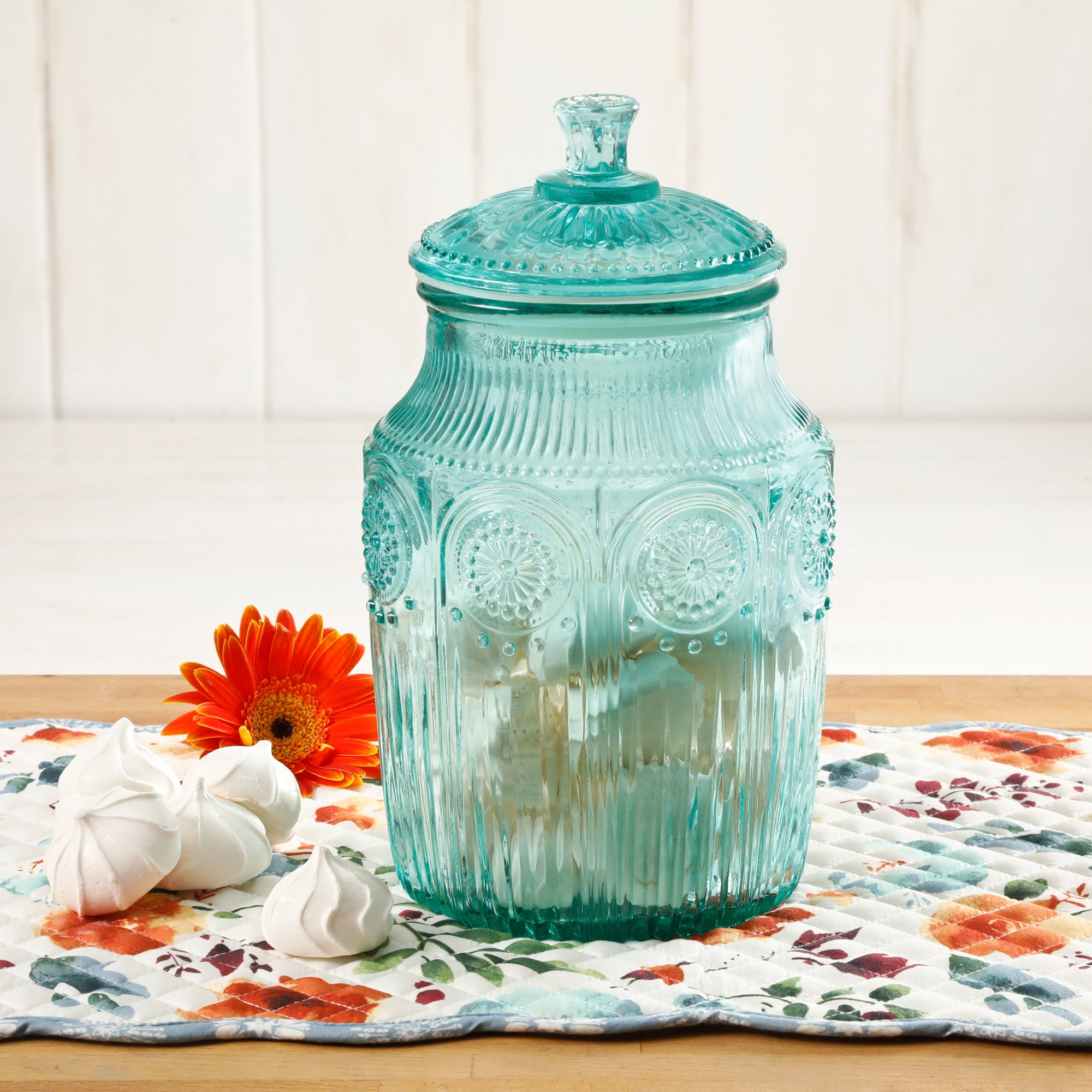 https://i5.walmartimages.com/seo/The-Pioneer-Woman-Adeline-Glass-Canister-Turquoise_642bee5e-ad7d-4169-b1da-b8bbd12ce499_2.0656c0c3e7b4c605cdefdfd0170d1847.jpeg