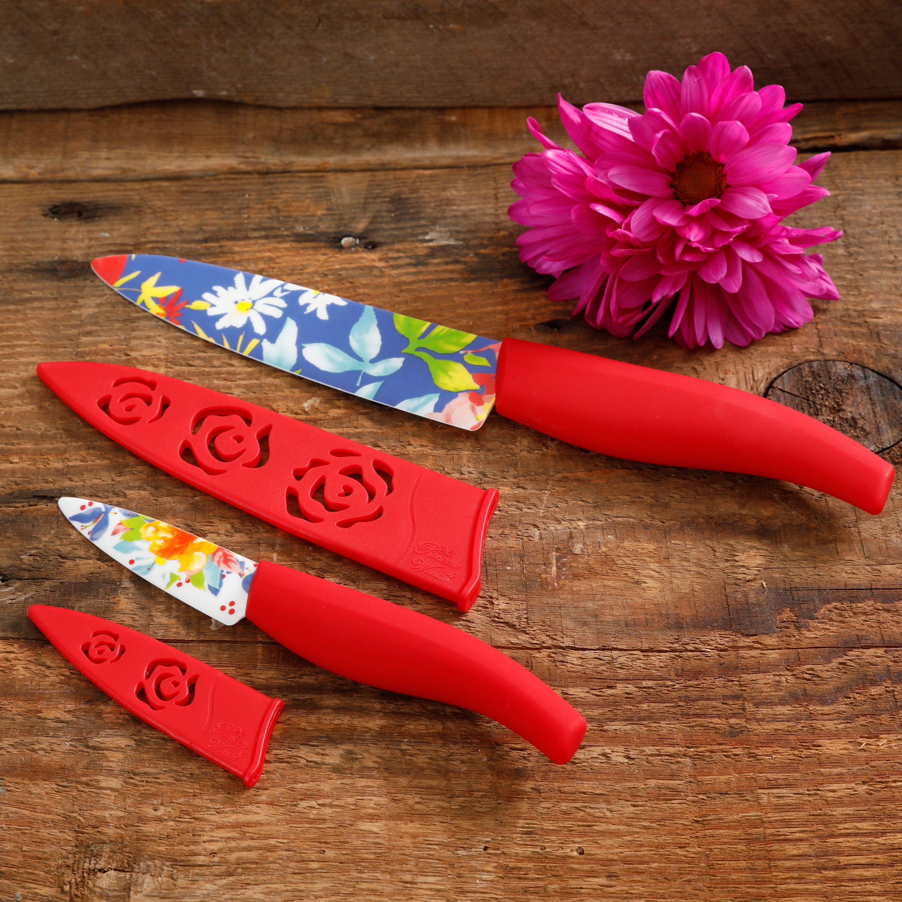 https://i5.walmartimages.com/seo/The-Pioneer-Woman-Fiona-Floral-2-Piece-Stainless-Steel-Cutlery-Set_f1fdab04-1984-4e06-b549-b8e62f963984_3.df1a766563d13de184e7c59a459dbce0.jpeg