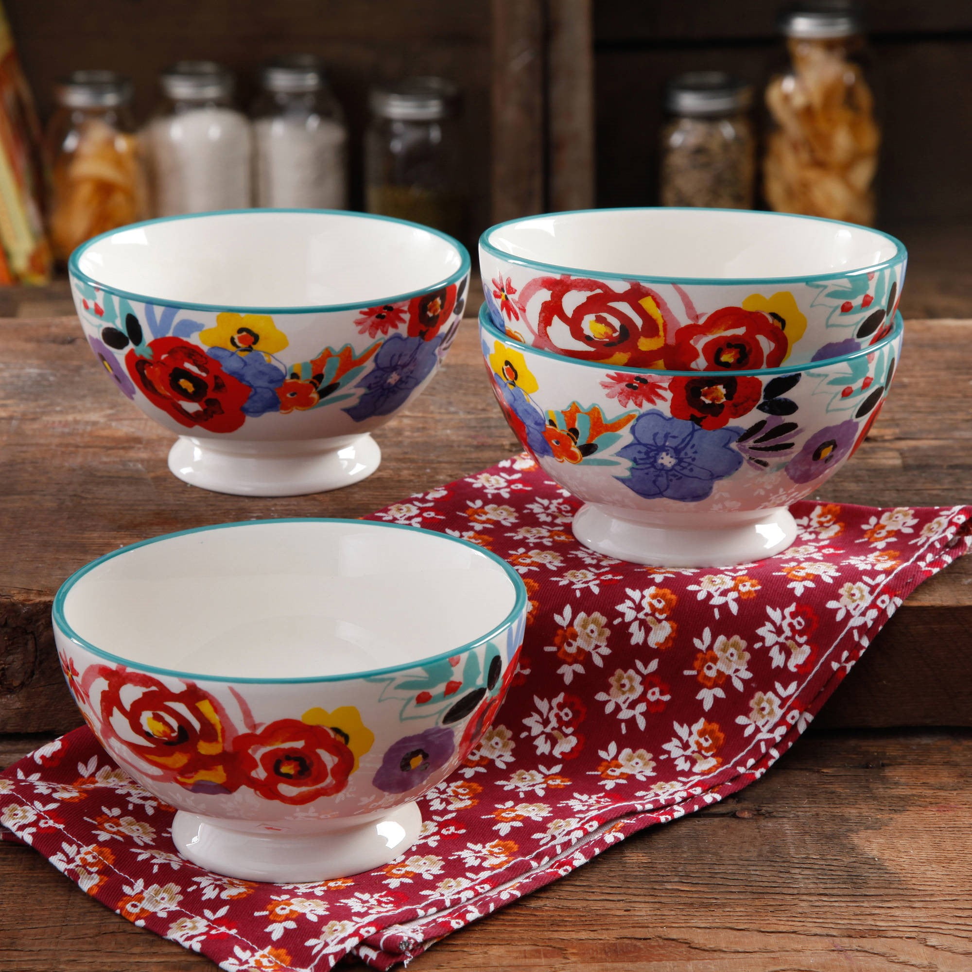 The Pioneer Woman Vintage Floral 4-Piece Footed Bowl Set