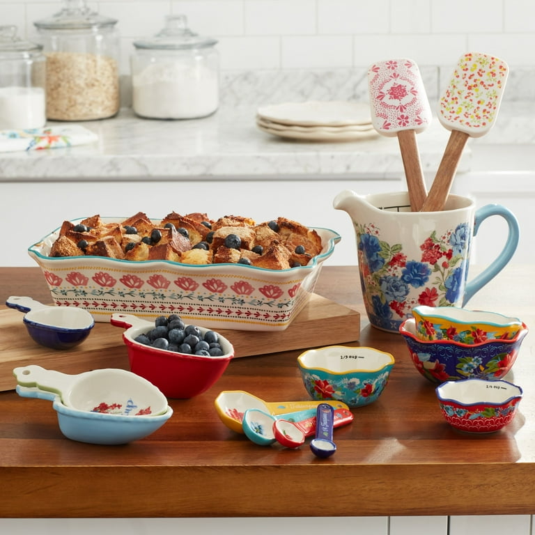 The Pioneer Woman Floral Medley 16-Piece Bakeware Combo Set