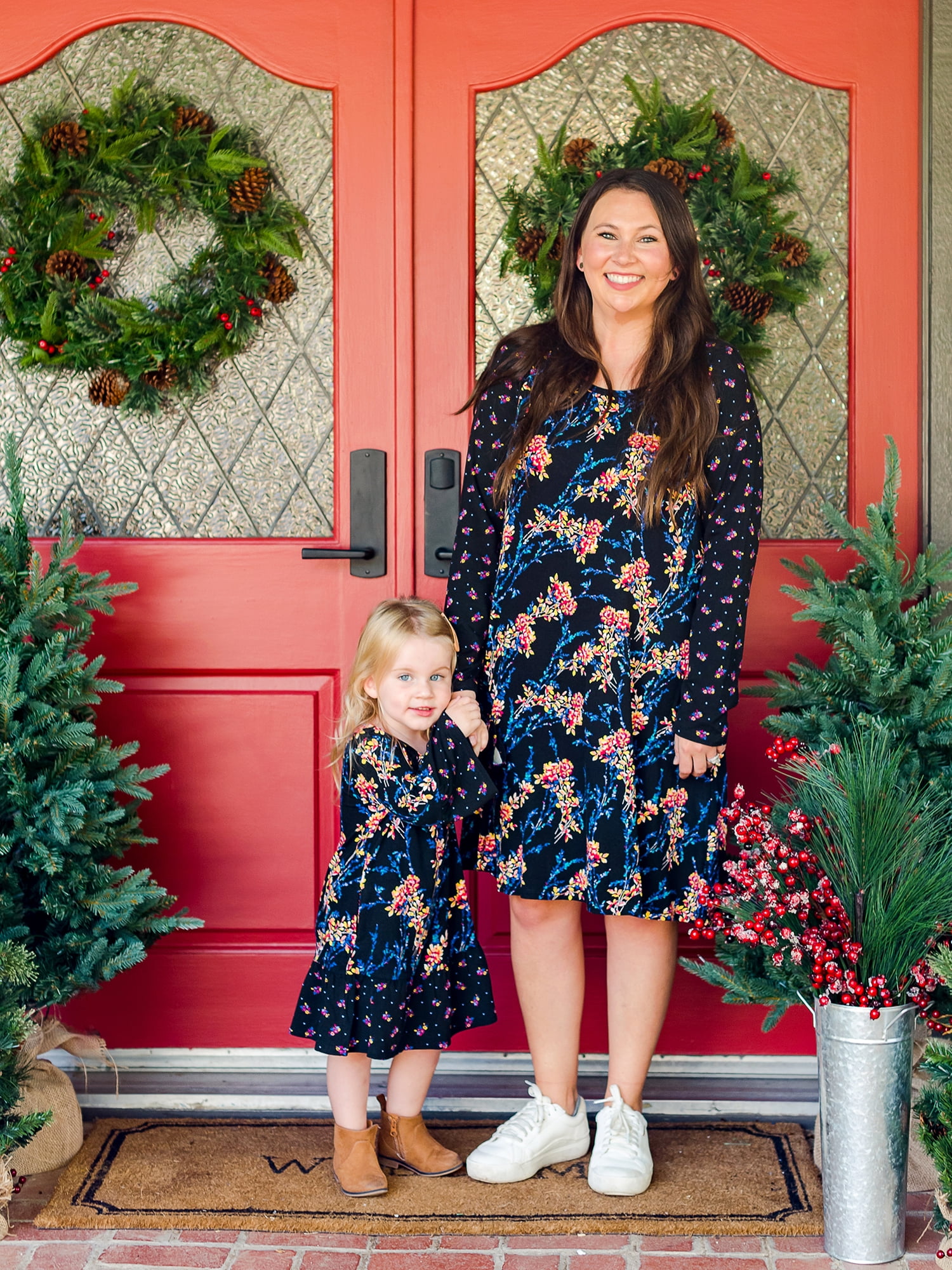 The Pioneer Woman. - Brandclub - The Pioneer Woman Ruffle Neck Midi Dress, Women's, Sizes XS-3X The Pioneer Woman. - Brandclub - The Pioneer Woman Ruffle Neck Midi Dress, Women's, Sizes XS-3X