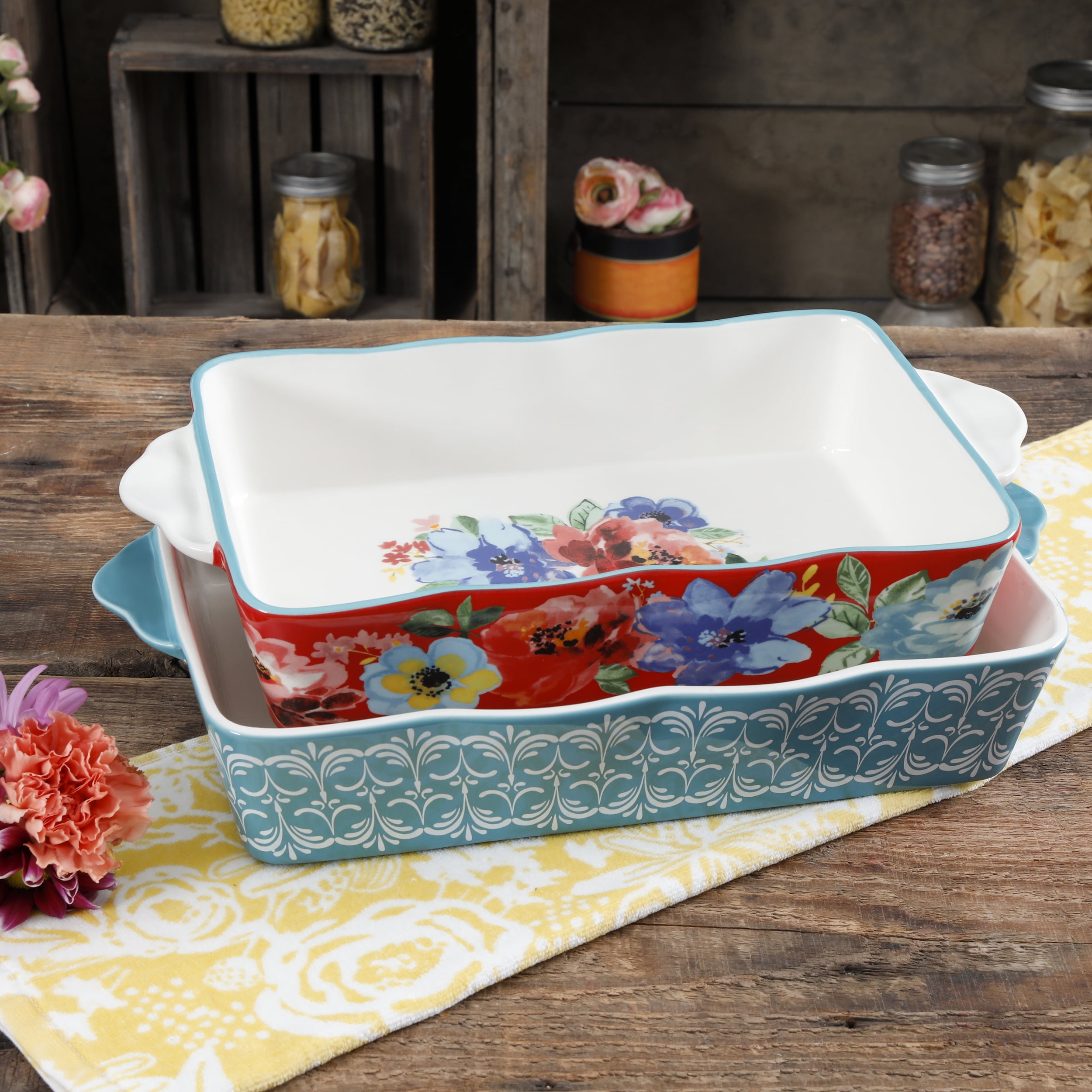 Pioneer Woman 2-Piece Decorated Rectangular Ruffle Top Ceramic Bakeware Set  - Ketchum Kitchen