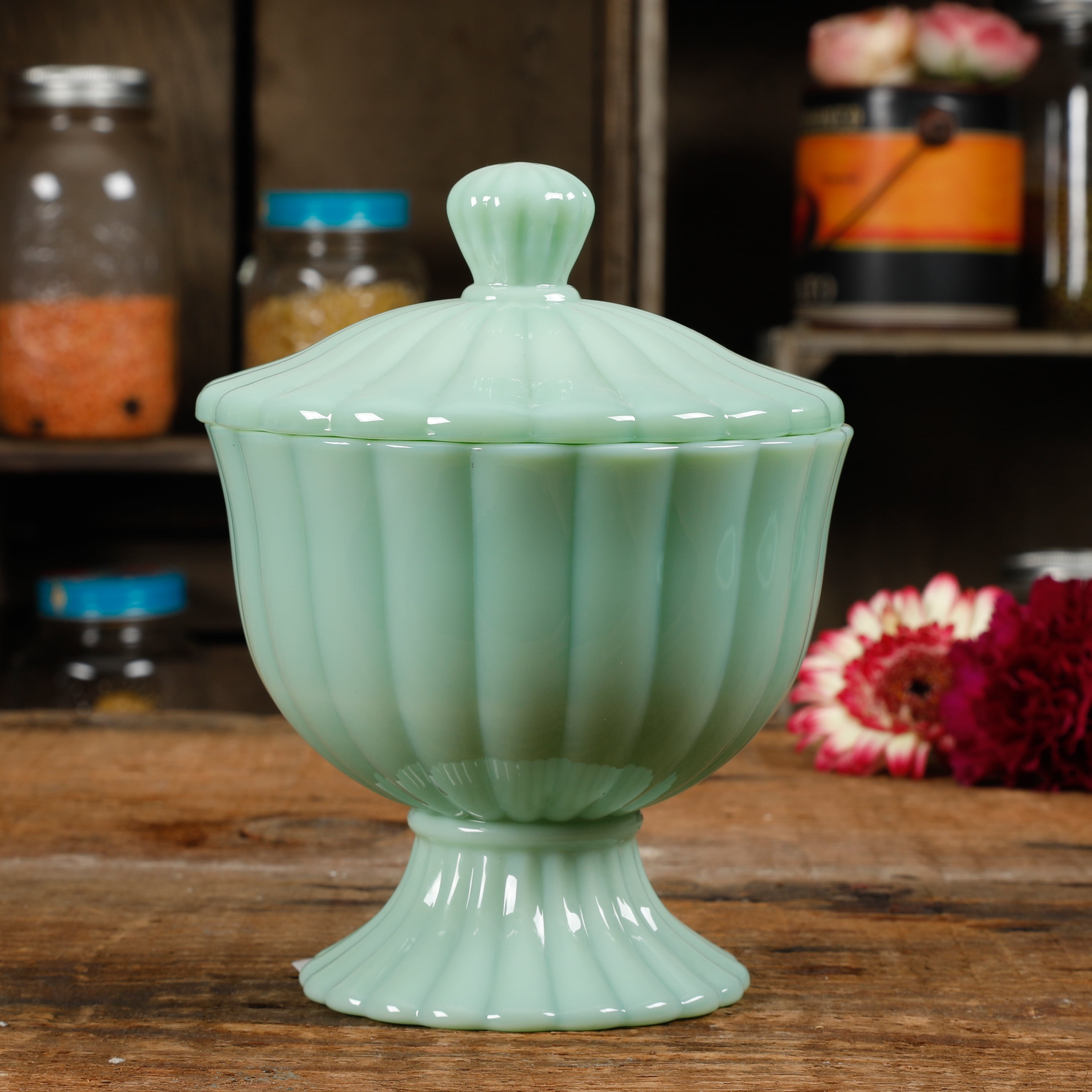 https://i5.walmartimages.com/seo/The-Pioneer-Woman-Timeless-Beauty-Glass-5-32-Inch-Candy-Dish_40b57fb9-f1c5-40bd-969c-69b9c677db5c_2.0a3cf5148f1c117b57a5285c662f7637.jpeg